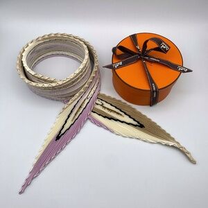 Hermès Vintage Clic Clac Plisse Silk Scarf 50" Large Size Authentic with Box